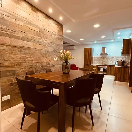 Wedgewood, Depiro Point