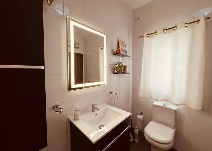 Wedgewood, Depiro Point Apartment *