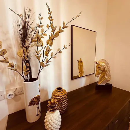 Wedgewood, Depiro Point *